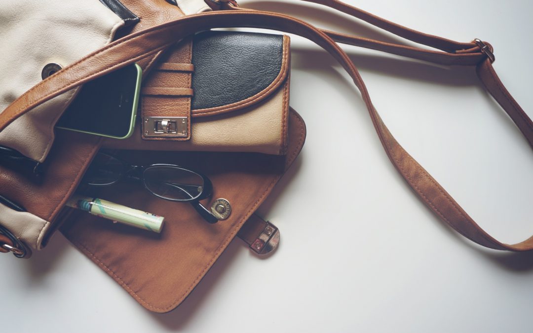 Mau beli tas selempang sling ? Ini tips biar gak salah beli.