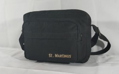 Sling bag pria custom bordir