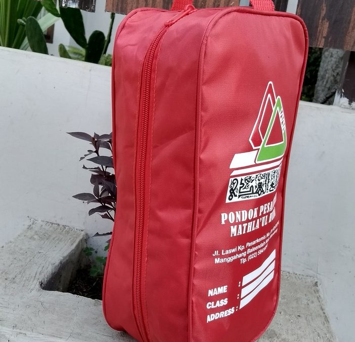 Tas sandal tahan air 4