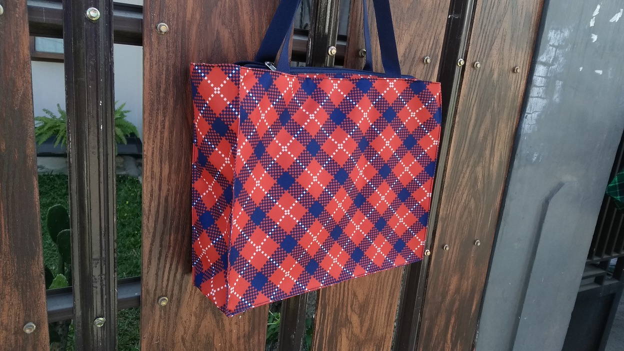 Tas jinjing natal