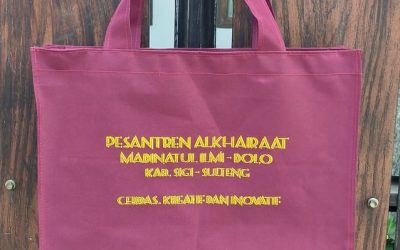 Reportase produksi Tas jinjing untuk bepergian dari bapak ali sulawesi tengah