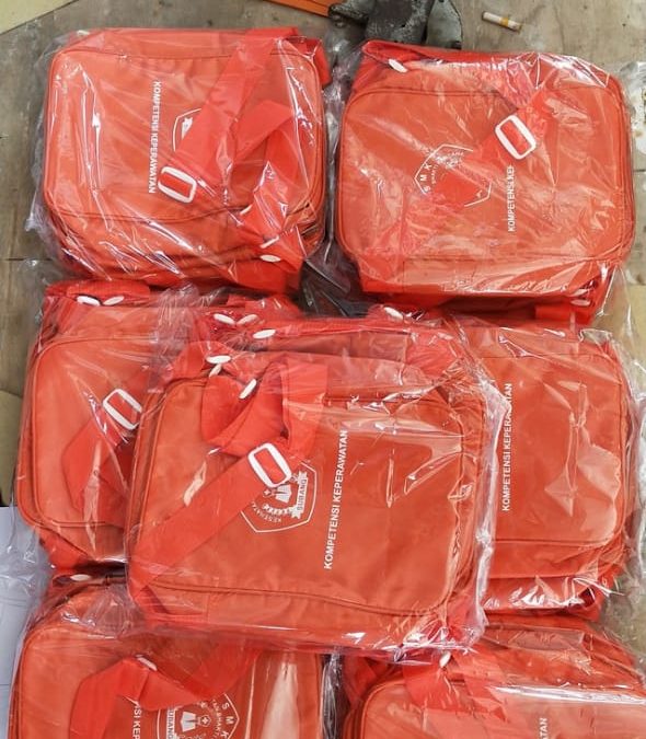 Reportase Tas Slingbag Anak Remaja