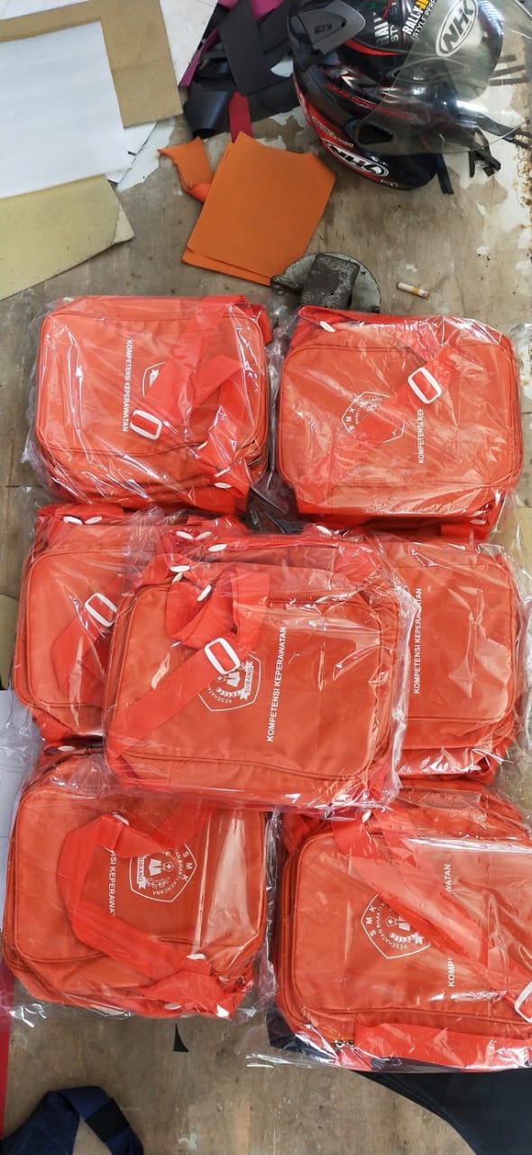 Tas slingbag anak remaja